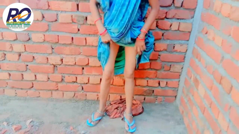 Robopll: Bhabi stillte ihre muschi mit dem durst