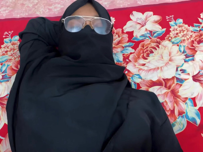 Bdsex24: Nevlastní dcera má nevlastního syna a měla s ním tvrdou