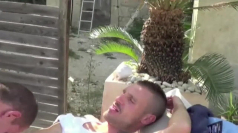 Discret Cruising sex: Exhib sextape woth Clem a Picwik