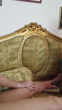 Dövmeli kadınlar için ayak masajı 2