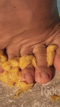 Hairy Feet and Banana Smash