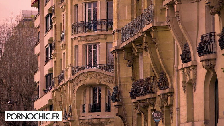 Pornochic: Tiffany Leiddi popisuje się