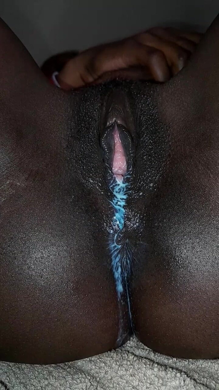 Swissarrow3: Ebony Close up Creampie