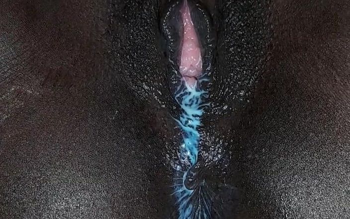Swissarrow3: Ebony zblízka creampie