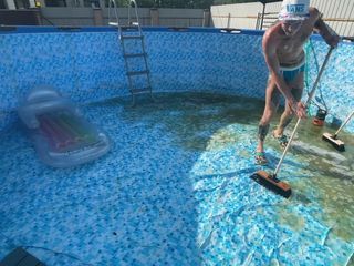 Falcon Al: Baise à la piscine - sexe en public