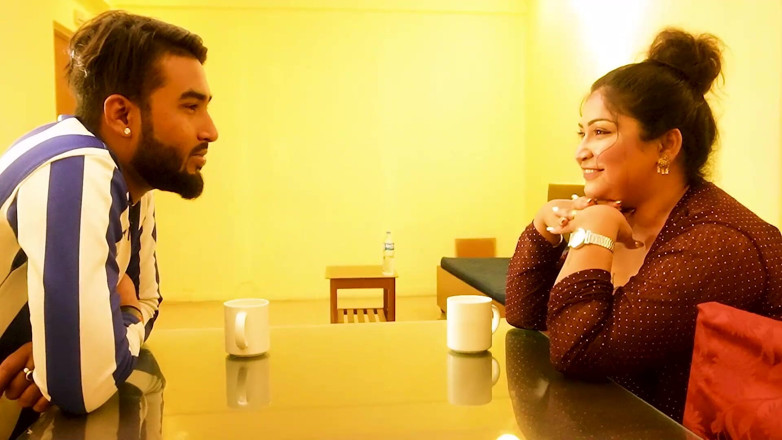 Xtramood: Desi couple love bird fucking each other in hotel