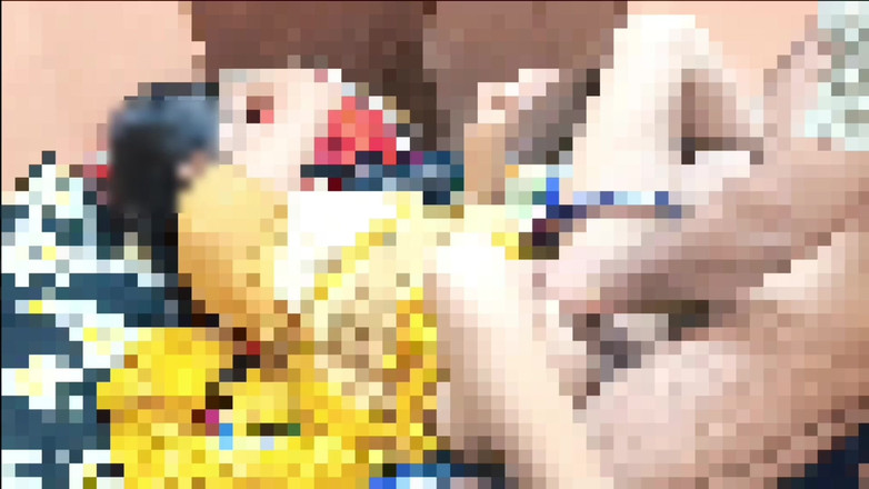 Janvibhabhii: 隣人のボーイフレンドと家で一夜限りの関係をし、彼女のおっぱいのマンコを犯した