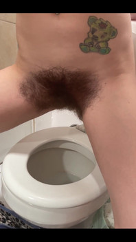 Standing up Piss Straight From My Huge Bush
