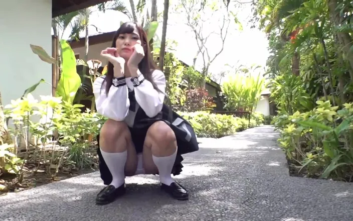 Raptor Inc: Akari Mitani - Akari Happy Vacation