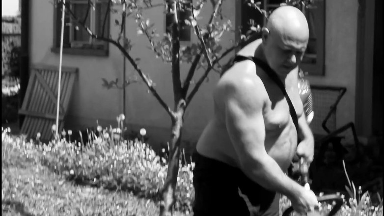 Gaybear1966: Big belly gay bear step daddy hunk muscle bear working...