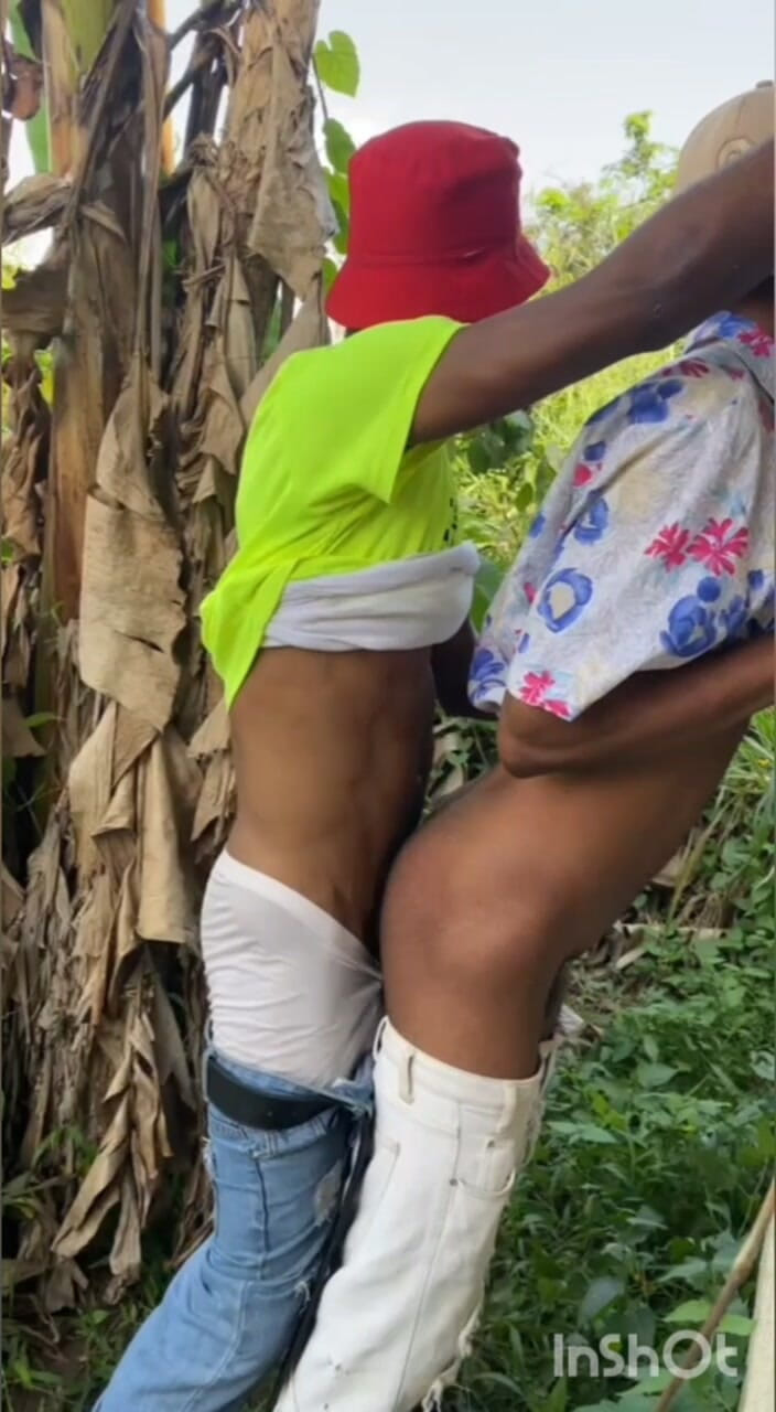 Chief_daddyy: Femboy se setká s jeho drsným přítelem