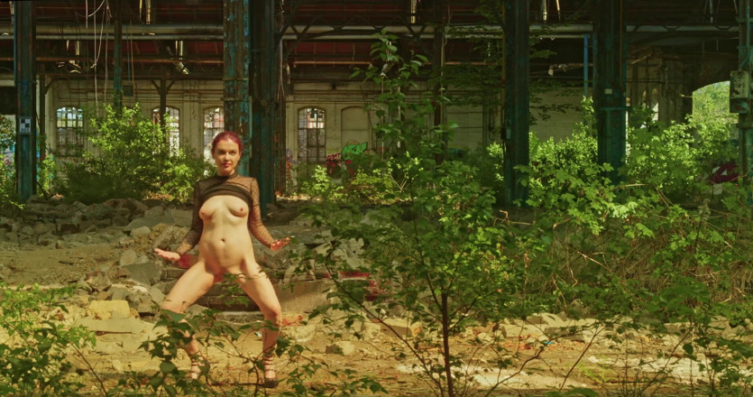 Rebeccaxhot: Erotics in Ruins