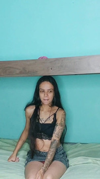 Confiaba En Su Mejor Amiga Hasta Que Descubrió Lo Que Ocurría En La Litera