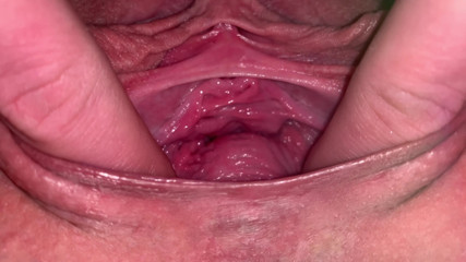 Claudia Macc: Pussy gaping