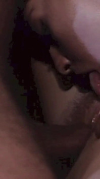 Threesome Vintage: 2 Troie Pelose E Un Cazzone Italiano