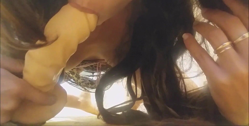 savannahamatoriale: Twoja macocha ma mały wielki sekret w bieliźnie