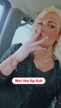 Hot Tranny Smoking Fetish