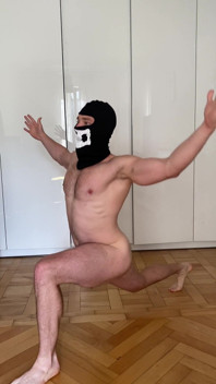 Morning Workout Without Clothes for Energy and a Little Attention