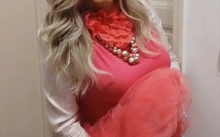 Erica Doll: Mariquita muñeca divertida