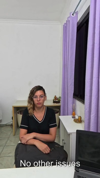 Examen medical abdominal de către un medic generalist.