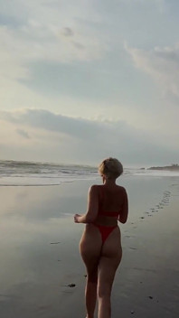 Ini Adalah Video Meriah dan Peribadi