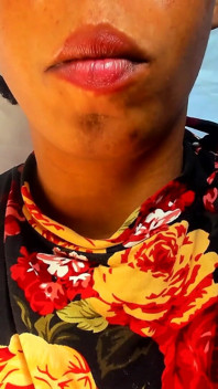 Fetish bibir, hitungan mundur sampai muncrat!