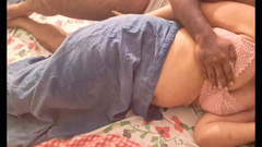 Sexy sindu: Nejžhavější detailní sex manželky s milencem