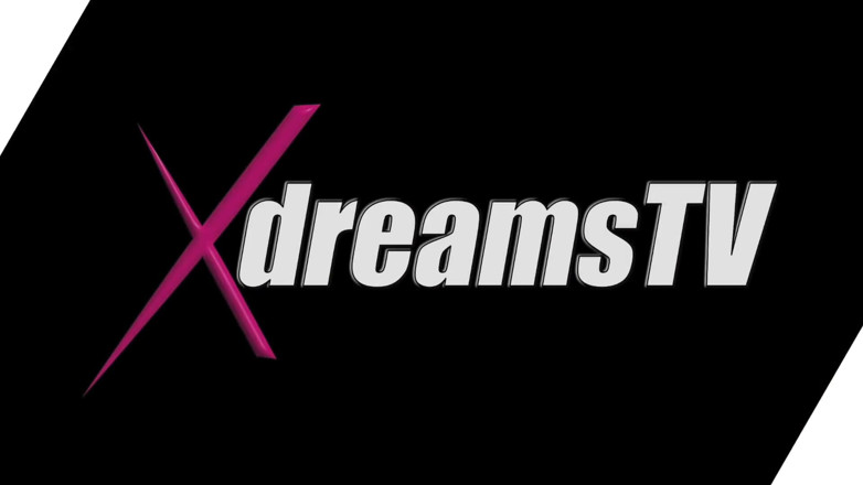 XdreamsTV: Mulher madura está com tesão e quer marcar um homem
