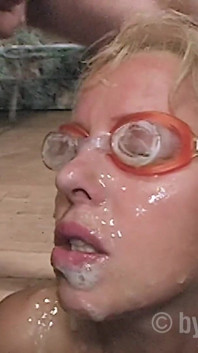 MILF Lisa Shows Cum Covered Face