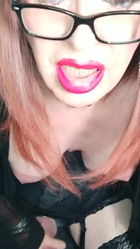 Trans suka gra i orgazm