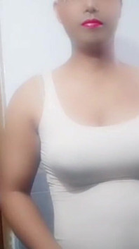 byooti sarkas akele ghar men hastamaithun