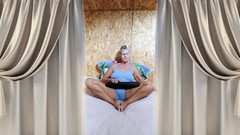 Lukerya: La Casalinga Bollente Lukerya. Adoro Una Donna, Bacia Una Donna,...