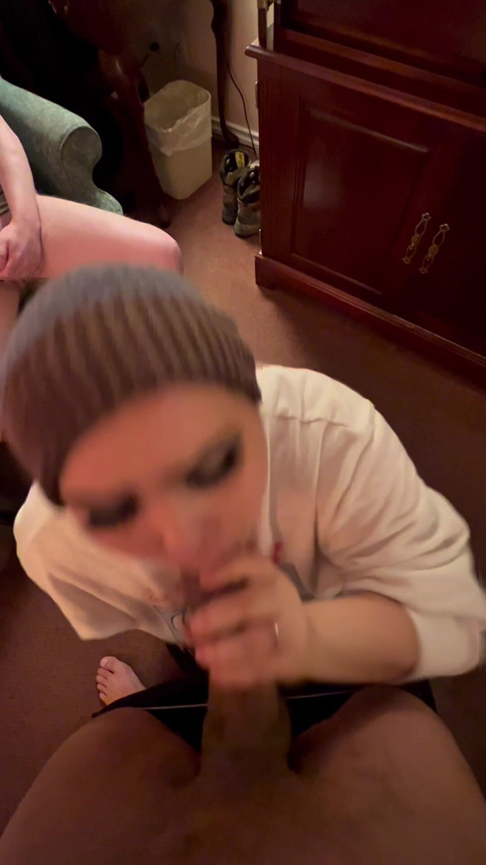 MyPrejacBoyfriend: I Make This Caged Cuck Watch Me Suck