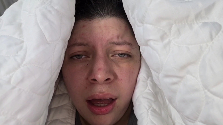 Alice H: Sweaty Fuck