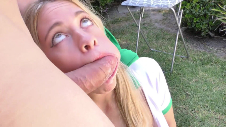 Perv Milfs n Teens: Khloe Kapri Offers Up Her Box For Guys That Buy...