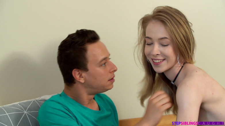 StepSiblings Caught: La sorellastra Ottiene la verità e il mio cazzo - S21:e5