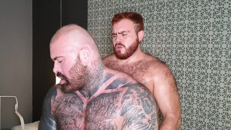 Bruticus10: Plaats voor 4 beren