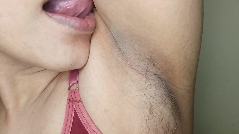 Neelima69: बालों वाली बगल, हिंदी कामुकता, बालों वाली चूत