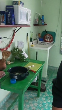 Berhenti membuat makan malam, saya mahu pancut ke dalam mulut awak