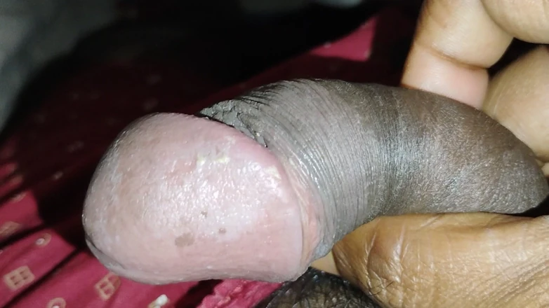 Beautiful girl porn: 打手枪润肤自慰