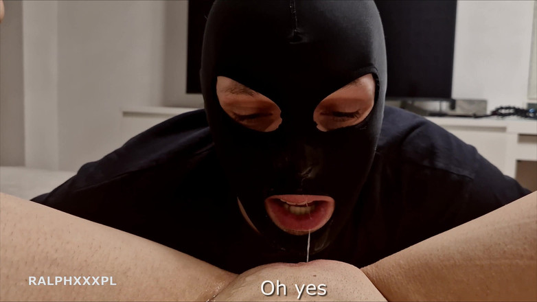 RalphXXXpl: 妻子与另一个男人乱搞后戴绿帽子清理奶油派