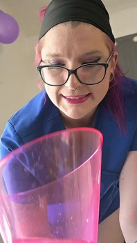 Enfermera Ellie en: Sexo anal seguro