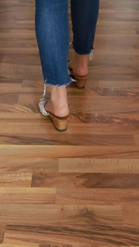 Dřevěné sandály na dřevě - Intenzivní klikání, Asmr Steps in Jeans