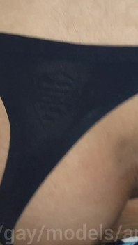 Ein süßer junge hat zum ersten mal papis heißes Sperma gespritzt und seinen schönen arsch mit einem großen schwanz ohne Kondom zerrissen!