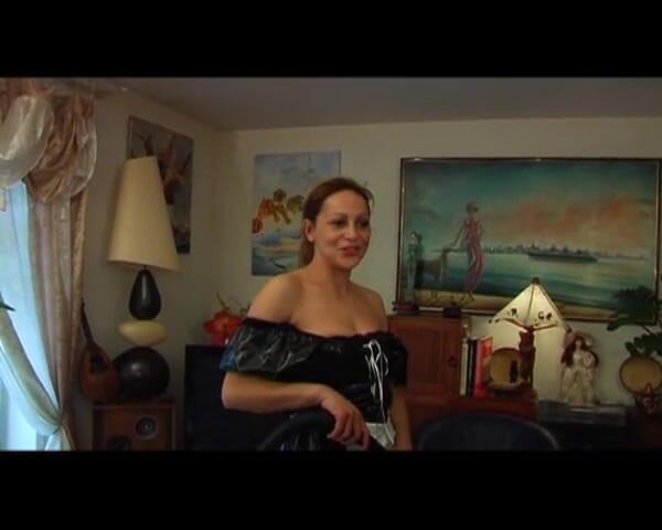 Java Consulting: Meiden hard geboord in een orgie