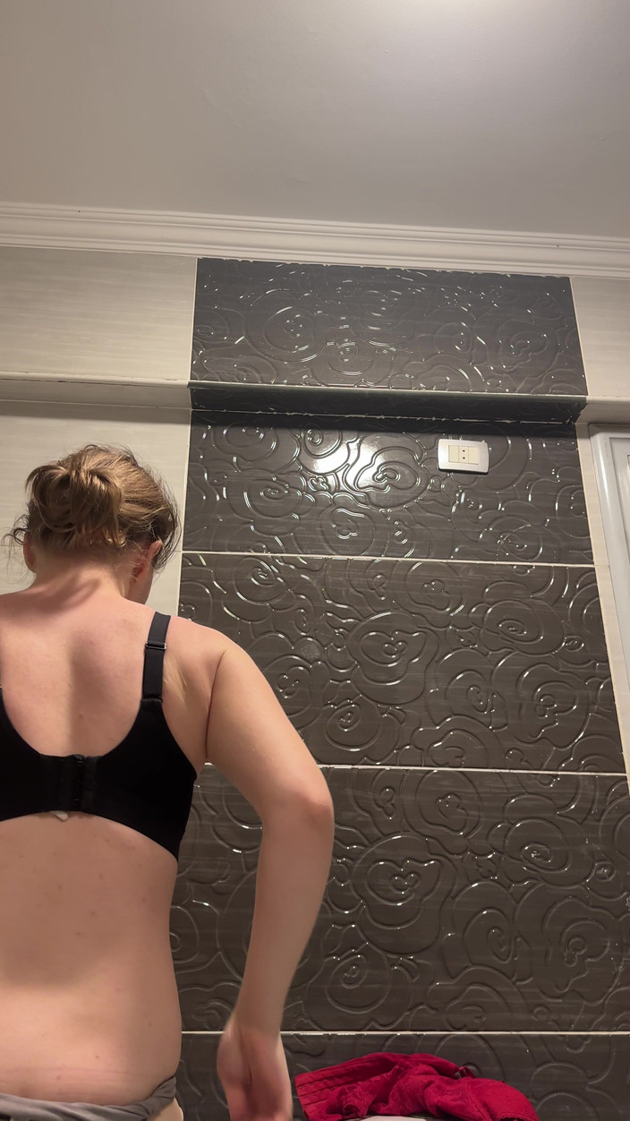 SweetLucy96: Horký pás v koupelně