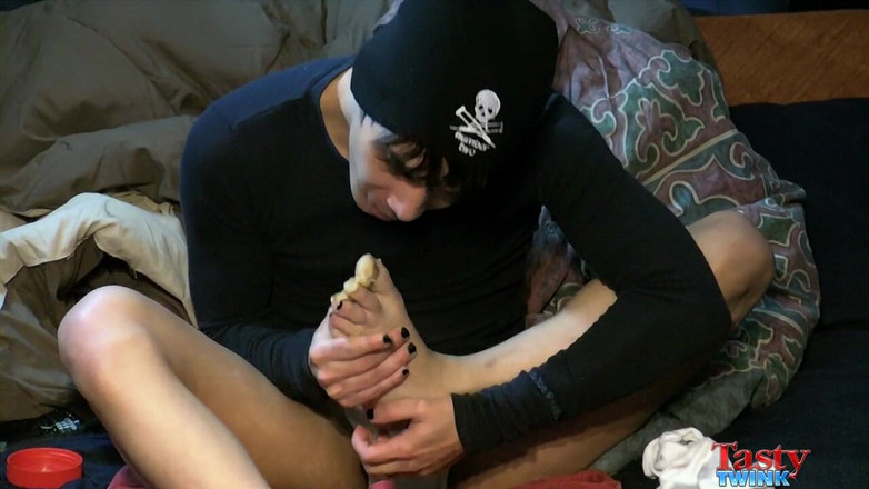 Tasty Twink: 땅콩 버터 천사