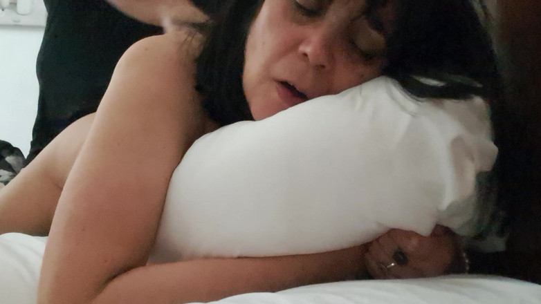 Mommy big hairy pussy: मुझे पति के भाई से दुख और खुशी मिलती है