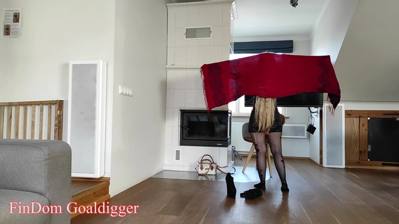 FinDom Goaldigger: Lecca lo sperma del pene circonciso dello sceicco arabo