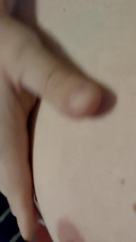 Amatoriale si masturba